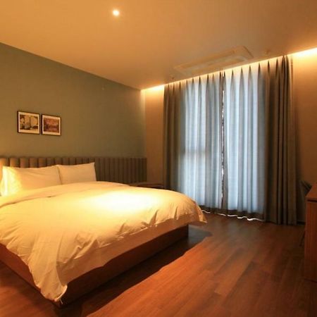 Perfect Hotel Gimhae Zewnętrze zdjęcie