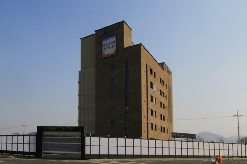 Perfect Hotel Gimhae Zewnętrze zdjęcie
